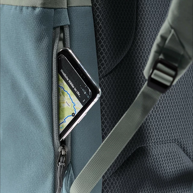 Városi hátizsák Deuter UP Seoul 16+10 l - fekete