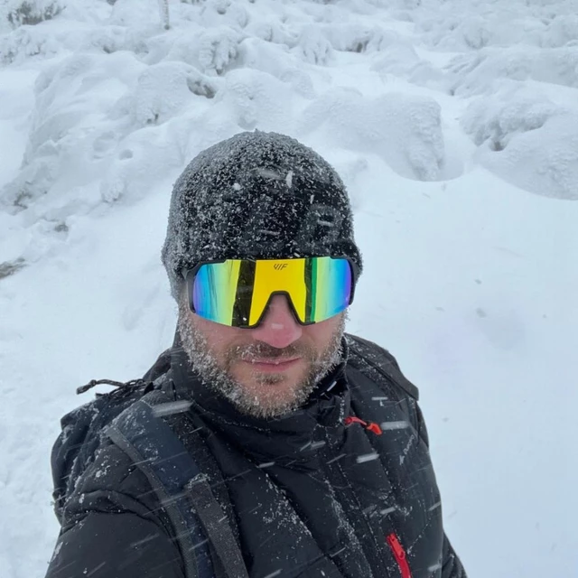 Polarizált napszemüveg VIF One Black and Gold