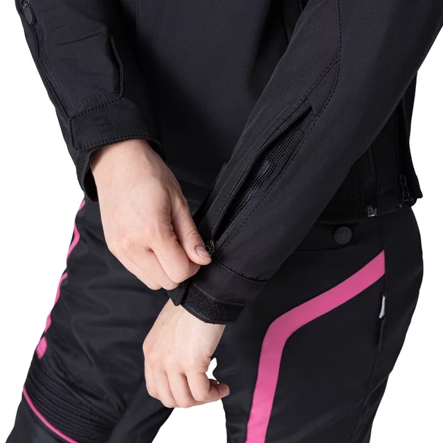 Női softshell motoros kabát W-TEC Annorack Lady, AirVent rendszer, Visionight fényvisszaverő elemek, szélálló softshell anyag, Air Mesh hálós bélés - fekete-homokszínű