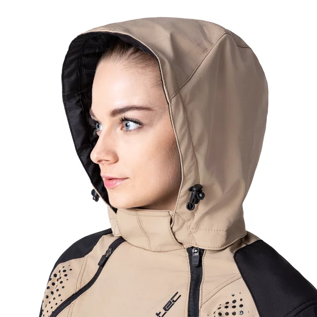 Női softshell motoros kabát W-TEC Annorack Lady, AirVent rendszer, Visionight fényvisszaverő elemek, szélálló softshell anyag, Air Mesh hálós bélés - fekete-homokszínű