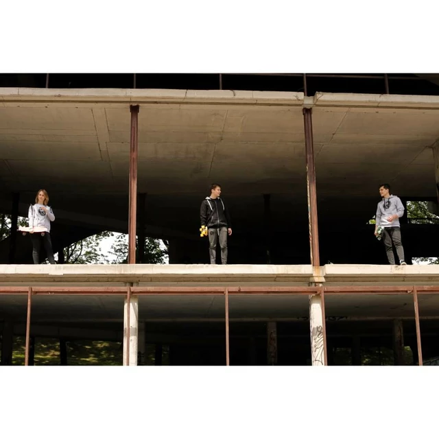 Műanyag gördeszka Fish Classic 22" - Green-Black-Blue