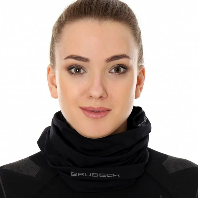 Multifunkciós sál Brubeck Athletic, rugalmas, szélálló anyag, kiváló izzadságelvezetés, gyorsan száradó, magas légáteresztő képesség