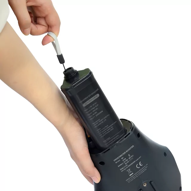 Csereakkumulátor az inSPORTline Murtar vízalatti robogóhoz, 4500 mAh, hosszú üzemidő, gyors töltés