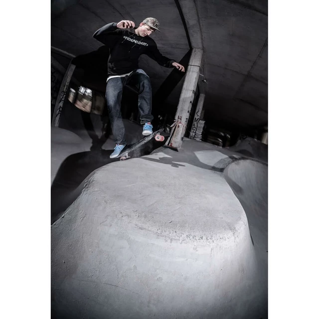 Műanyag gördeszka Fish Classic 22" - Green-Black-Blue