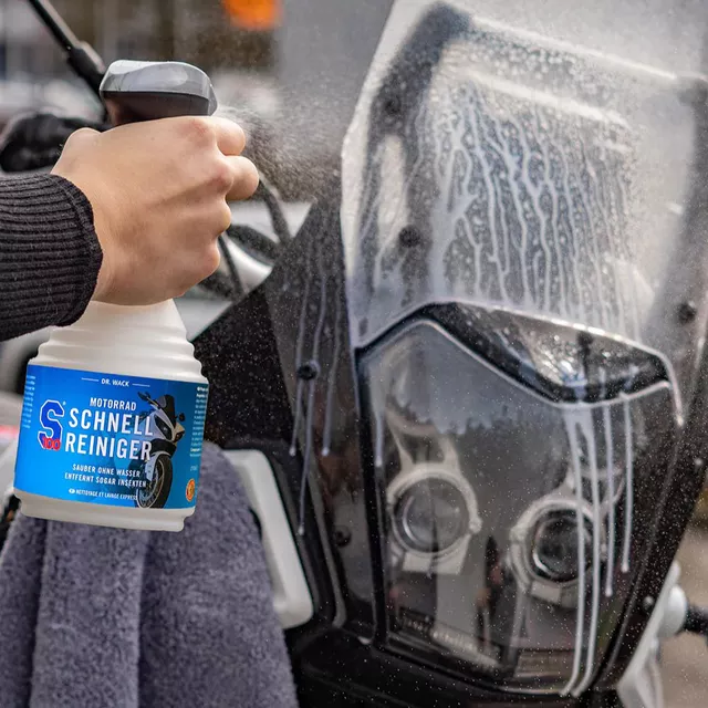 Víz nélküli motortisztító S100 Waterless Cleaner 500 ml, színhelyreállító hatás,  meghosszabbítják a felületek élettartamát
