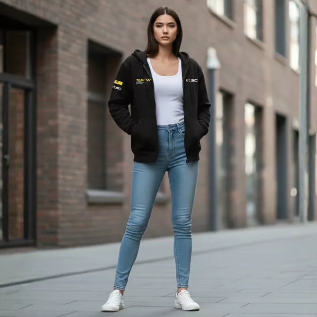 Pulóver W-TEC Signature, 2 hasi zseb, pánt a felakasztáshoz, W-TEC logó, laza szabás, húzózsinórral ellátott kapucni - fekete