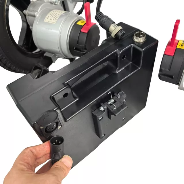 Elektromos kerekesszék inSPORTline Hawkie Basic 500W-újszerű termék