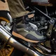Motoros csizma W-TEC Vigger, csúszásmentes talp, bokavédelem, megerősített orr- és sarokrész, Freelock fűzőrendszer, dupla varrás, 566 g