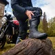 Motoros csizma W-TEC Boarto, dupla varratok, vízálló membrán, légáteresztő panelek, forgatható feszítő rendszer