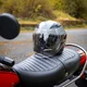 Nyitott bukósisak W-TEC Barcela Nardo, állítható szellőzés, kivehető és mosható párnázat, hátsó spoiler, minimalista kialakítás