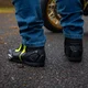 Motoros csizma W-TEC GlamCE, dupla varratok, sarok- és bokavédelem, bordázott panel, habszivacs bélés, légáteresztő AirMesh belső háló - fekete-fluor sárga