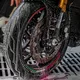 Motorkerékpár felni tisztító S100 Motorrad Felgenreiniger 500 ml, savmentes, gazdaságos, eltávolítja az extrém zsírt és a fékport