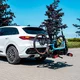 Vonóhorogra szerelhető kerékpártartó inSPORTline Trekan 2 Elektro - két kerékpárhoz, görgős szerkezet, billenthető mechanizmus