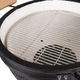 Kerámia kamado grill inSPORTline Pyrexo 24", kerámia belső héj, tartós hőteljesítmény, beépített hőmérő, hatékony szén-fogyasztás