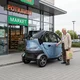 Elektromos robogó tetővel W-TEC Tukago - 45 km/h, tolatókamera 4"-os LCD kijelzővel, multimédiás Bluetooth, biztonsági övek, riasztórendszer - fekete