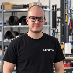 Janszó Dániel, az inSPORTline szervizcsapatának vezetője, a cikk szakmai lektora